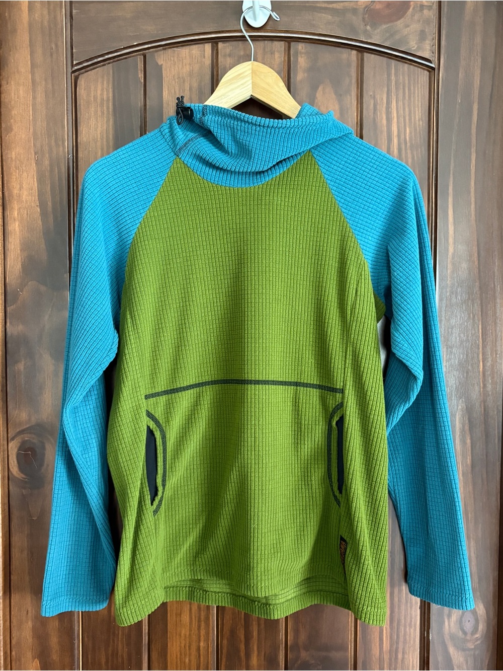 Women’s Small Melanzana Microgrid Fleece Pullover with Synchrd Hood